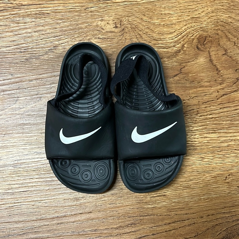 Toddler Nike sandals